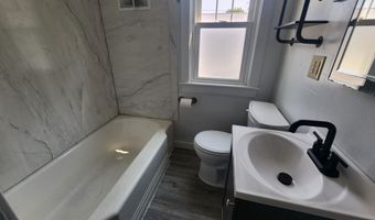 706 High St, Berne, IN 46711
