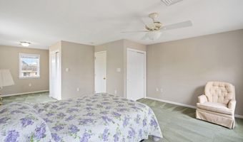 262 Evergreen Dr, Bayville, NJ 08721