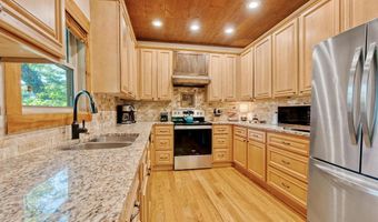 522 Highlands View Rd, Highlands, NC 28741