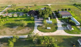 115 County Road 1161, Alice, TX 78332