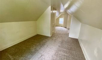 202 Denver St, Akron, OH 44305