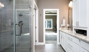 1202 NW Orchard Dr, Ankeny, IA 50023