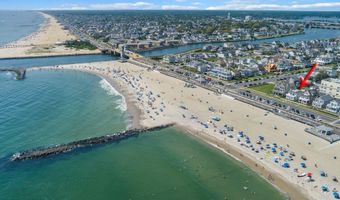 305 Ocean Ave, Avon By The Sea, NJ 07717