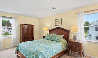 70 N FAIRFIELD Dr, Dover, DE 19901