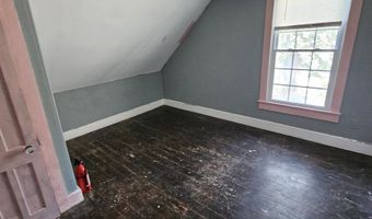30 River Rd, Arlington, VT 05250