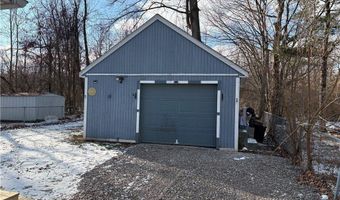 656 Hazelwood Dr, Vermilion, OH 44089