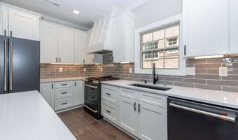 1574 Tsuga Dr, Alcoa, TN 37701