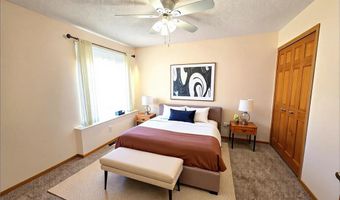 14530 Eureka Ct, Apple Valley, MN 55124