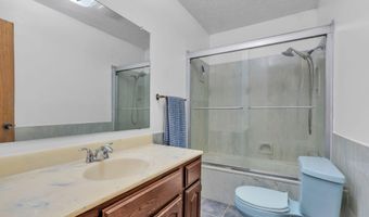 22 Paizalas Dr, Bosque, NM 87006