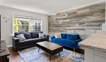 2232 Dunseath Ave NW 404, Atlanta, GA 30318