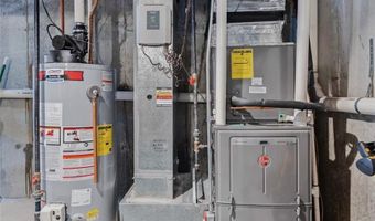 26 Scituate Farms Dr, Cranston, RI 02921