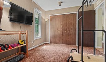 3854 Surfside Cir, Aurora, OH 44202