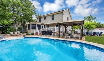382 Wheaton Ave, Bayville, NJ 08721