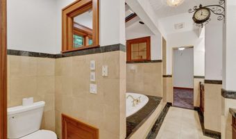 2410 State Ave, Ames, IA 50014