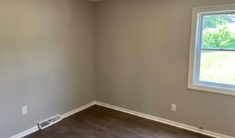 983 RILEY Ave, Alton, IL 62002