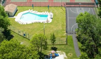 271 N Shore Dr, Albrightsville, PA 18210