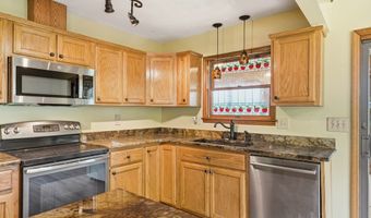 256 Hillside Ln, Andrews, NC 28901