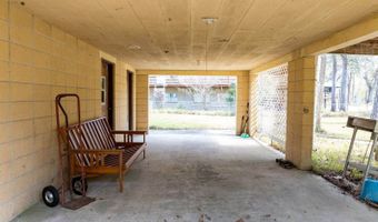 7910 SW 25th Pl, Bell, FL 32619