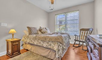 40 Bunker Hill Dr, Allentown, NJ 08501