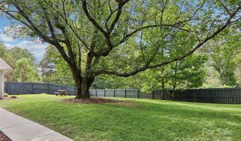 445 Chunns Cove Rd A, Asheville, NC 28805