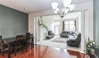 41673 MCMONAGLE Sq, Aldie, VA 20105