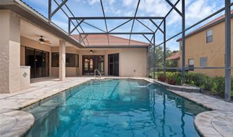 3113 FALCONHILL Dr, Apopka, FL 32712