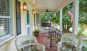 461 Circle Dr, Abingdon, VA 24210