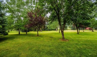 28 Apache Rd, Clearmont, WY 82835