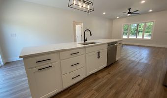 16 Trinton Ave, Bedford, IN 47421