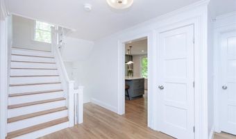 247 Hale St 2, Beverly, MA 01915