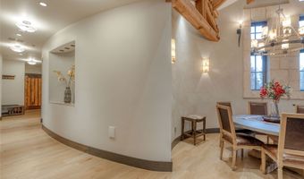 30 Bear Dance Vlg, Bigfork, MT 59911