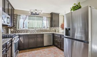 117 Old Oaks Dr, Ballwin, MO 63011