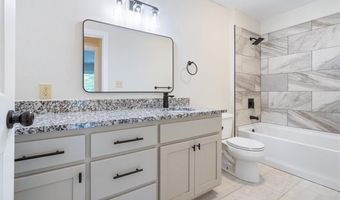 3 Britten Cir, Bella Vista, AR 72715
