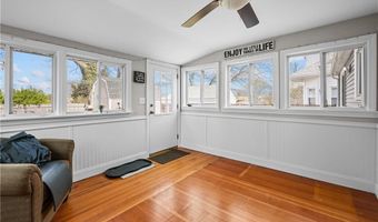 21 Delway Rd, East Providence, RI 02914