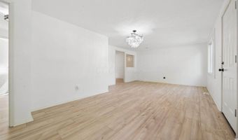5999 Ambleside Dr, Columbus, OH 43229