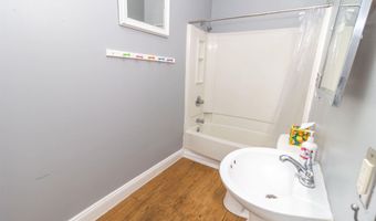 422 S Winter, Adrian, MI 49221