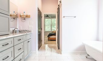 211 Campbell St, Aberdeen, NC 28315