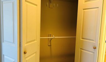 15 Mills Dr, Bella Vista, AR 72714