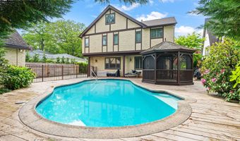 567 Deal Pkwy, Allenhurst, NJ 07711