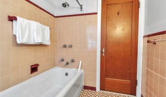 96 Amherstdale Rd, Amherst, NY 14226