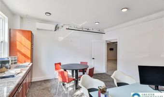 207 N Front St Office, Allentown, PA 18102