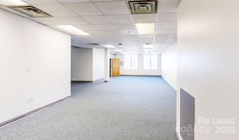 124 College St, Asheville, NC 28801