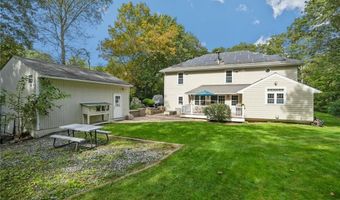 151 Old Jenckes Hill Rd, Lincoln, RI 02865
