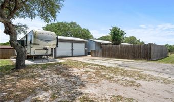 649 W Magnolia Ave, Aransas Pass, TX 78336