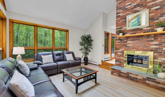 31 Wildwood Dr, Columbia, CT 06237