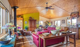 13 Coyote Loop, Arroyo Hondo, NM 87513