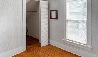 415 Elwell St, Alma, MI 48801