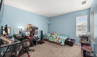 1431 Essex St, Algonquin, IL 60102