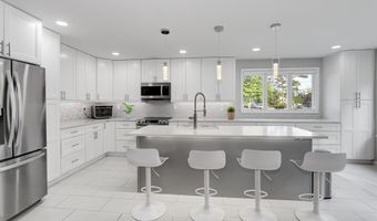 106 Hillside Ave, Absecon, NJ 08201