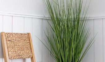 466 Essex St, Bangor, ME 04401